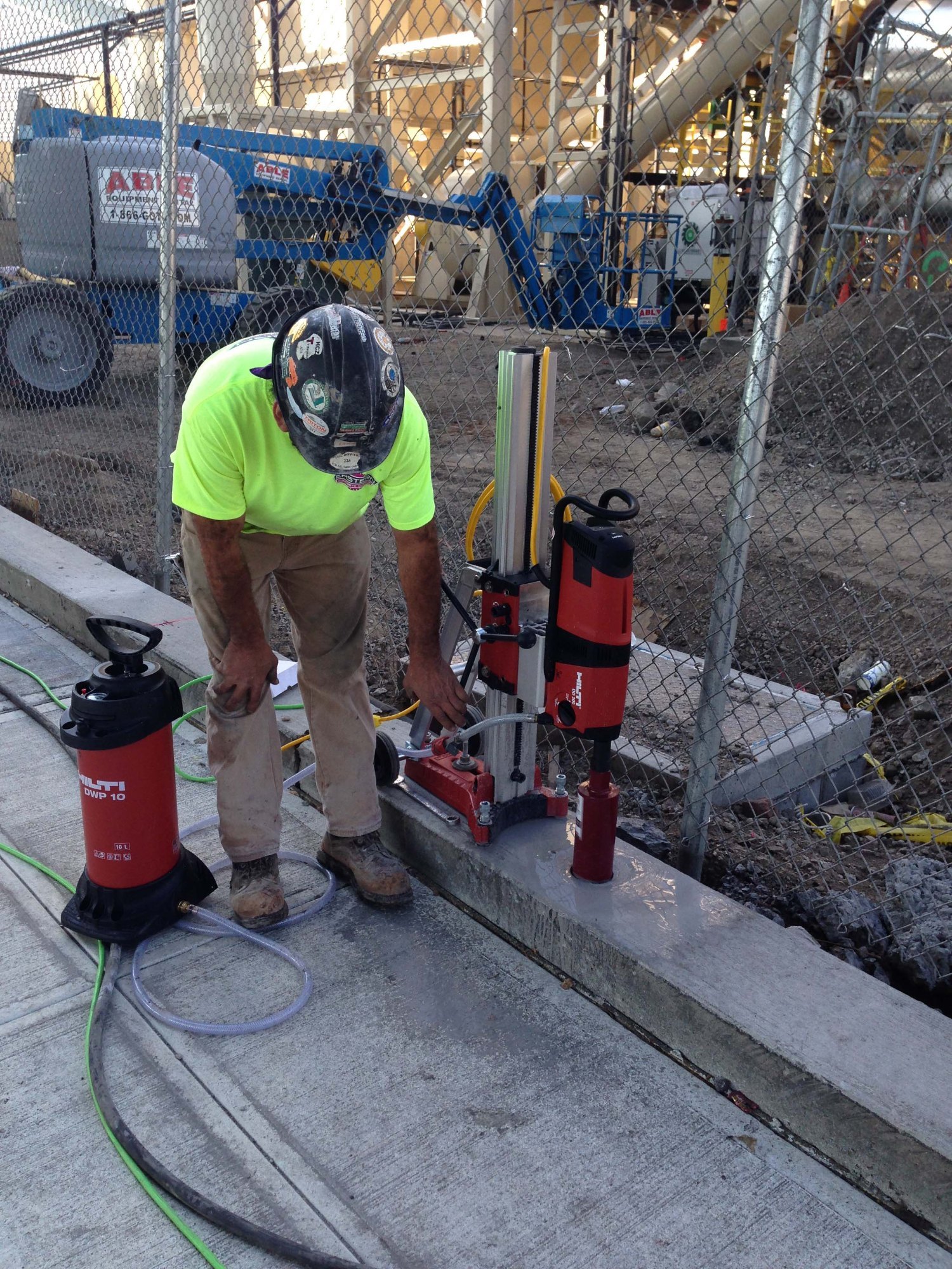 Cięcie stropu – Servicedrill